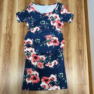 Floral maternity dress
